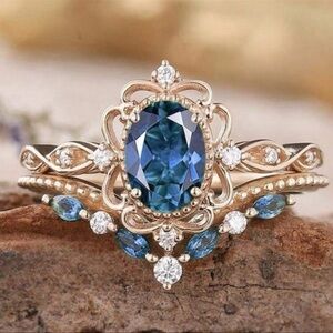 Elegant Gold Plated Blue and Gold Women's Ring